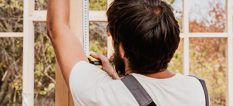 Insulated Fixed Windows in Palm River-Clair Mel, FL