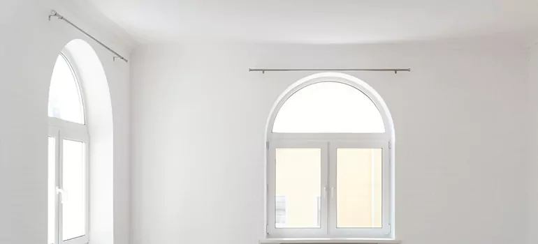 Small Hopper Window in Palm River-Clair Mel, FL